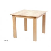 โต๊ะสี่เหลี่ยมหนูน้อย, สี: ไม้